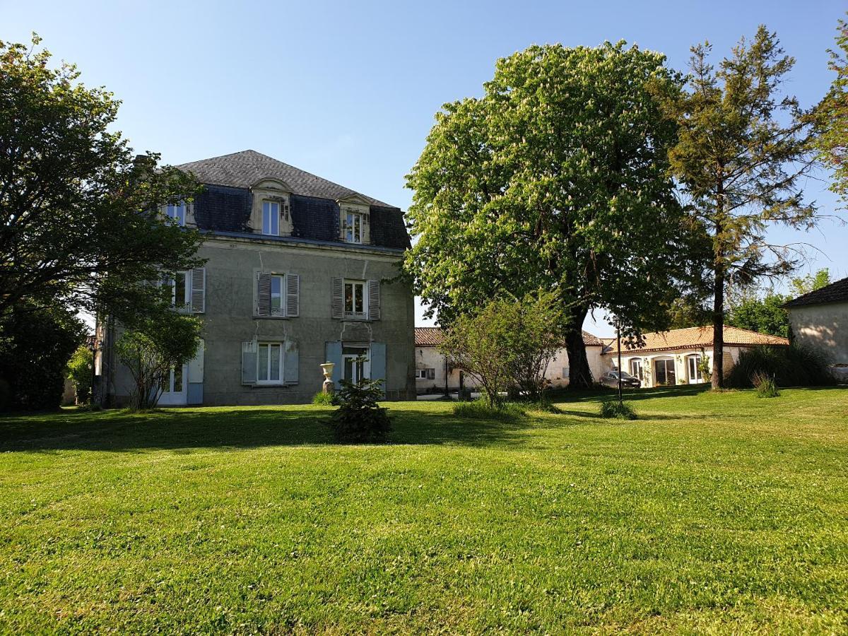 Château de Champblanc Cherves-de-Cognac Extérieur photo