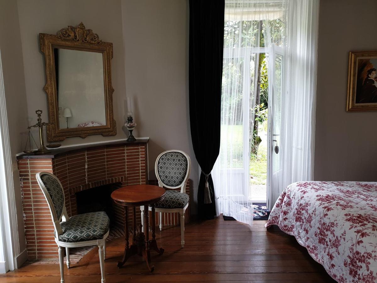 Château de Champblanc Cherves-de-Cognac Extérieur photo